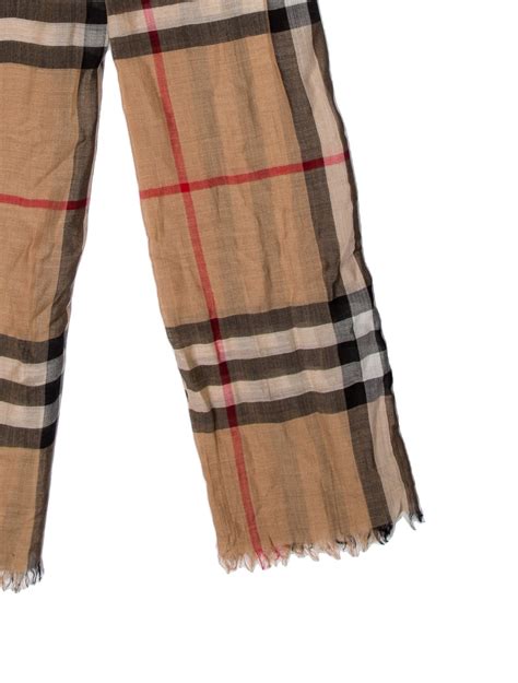 how to know if a burberry scarf is authentic|burberry exploded check scarf.